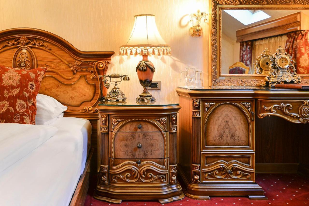 Premier Prezident Garni Hotel And Spa Сремски-Карловци Экстерьер фото
